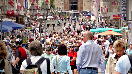 Stadtleben menschen Marco Kroener pixelio.de