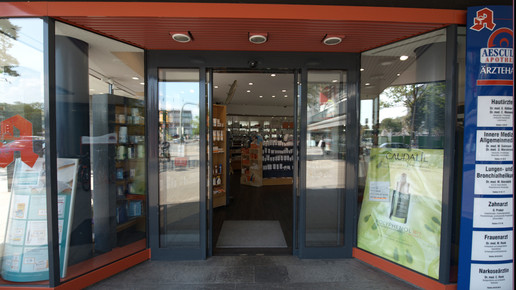 aesculap-apotheke-neumuenster-02 vorher Uwe Spoering