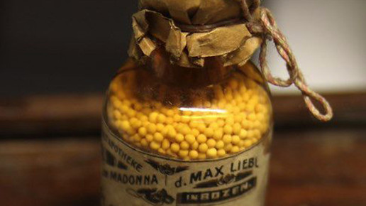 madonna-apo  Ipecacuan madonna-apo