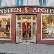 Die Rodenstein Apotheke in Weinheim von außen.