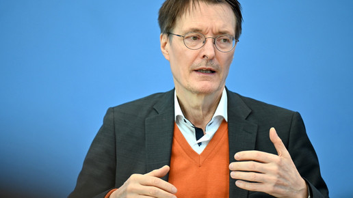 Ärzte verdienen rund 230.000 Euro pro Jahr