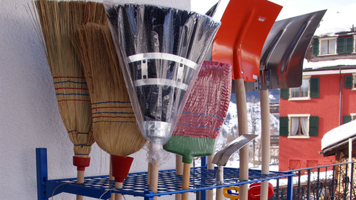 schneeschaufeln katharina wieland mueller pixelio de