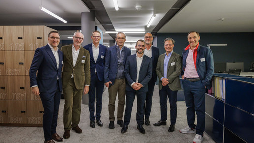 Phoenix: Neue Zentrale, neue Niederlassung