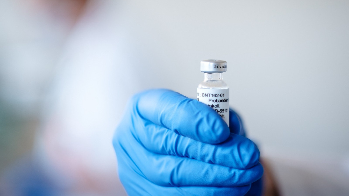 Impfung für Ärzte & Co.: Kliniken sollen Zentren entlasten