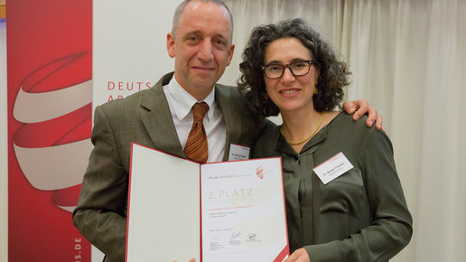 avie-preis170621 proeller dr margot proeller marc darchinger