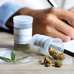 Arzt verordnet Cannabis