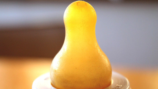 Ermittlungen wegen Beruhigungsmittel in Babyfläschchen