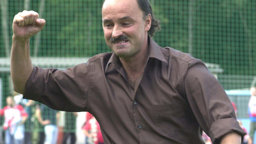 holzer frank fussball6 ursapharm holzer