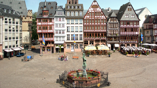 frankfurtm PIA FFM tanja schaefer