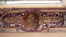 Frische-Kur für Adler-Apotheke