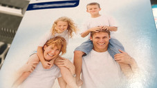 Pusteblumen, strahlende Familien und andere markante Details Pusteblumen, strahlende Familien und andere markante Details