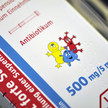 „Musste Kinderantibiotikum für Erwachsene abgeben“
