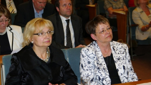 0002-PR-Texte6170 c2db94