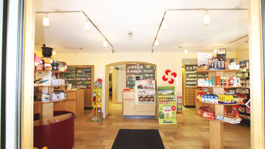 Alpspitz-Apotheke Farchant innen01 Alpspitz-Apotheke