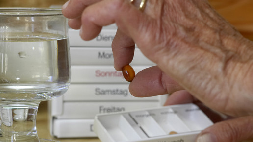 tabletten einnehmen01-abda