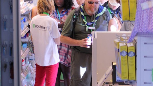 0003-schwedenapobus5 apoteket