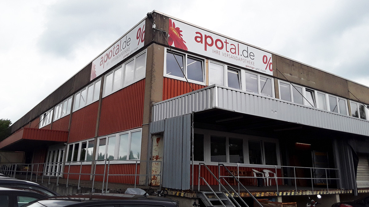 Aponeo Schluckt Pharmeo APOTHEKE ADHOC aponeo-schluckt-pharmeo-apotheke-adhoc