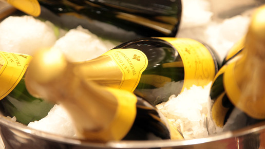 Apotheken-Weihnachtsfeier: Freibeträge beachten