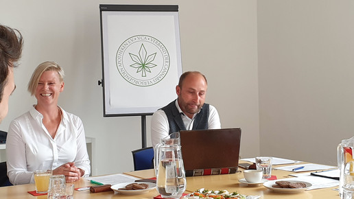 VCA: Cannabis-Apotheker basteln eigenes E-Rezept