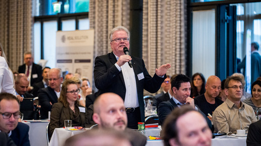 bvdva160601 pfeiffer2 andreasdomma