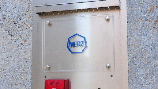 Merz investiert in ästhetische Medizin