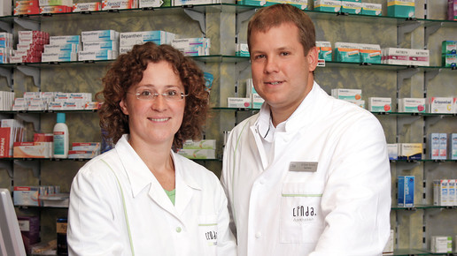 ehepaar simons apoamstadttor