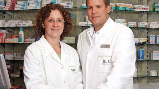 ehepaar simons apoamstadttor