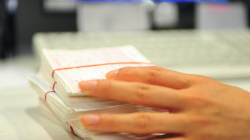 80.000 Euro Schaden: Apothekerpaar angeklagt