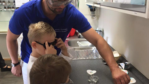 kreuz-apo kita kreuz-apo