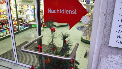 schaufenster apotheken weihnachts-deko36 aa