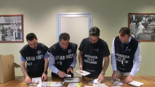 9-Italy sqligalleryslider Image