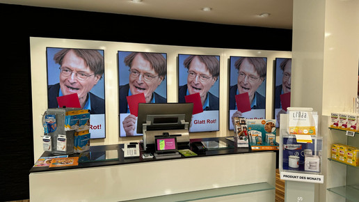 Protest in Sichtwahl: Rote Karte für Lauterbach