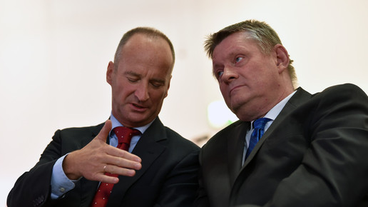 dat17_schmidt_groehe_gespraech_cs