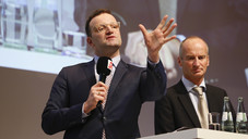 Das war Spahns Auftritt beim DAT