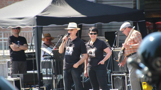 axel flores Uta Flores-Schwirtz3 bikertreff flores-apo