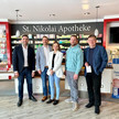 FDP-Politiker besucht Landapotheke