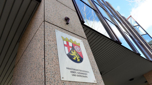 ministerium-rlp-20150302-3eh