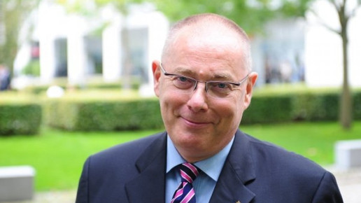 0002-1310574737 11861