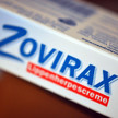 Zovirax: Aciclovir trifft Hydrocortison