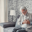 Bluthochdruck: Weniger Tabletten im Alter?