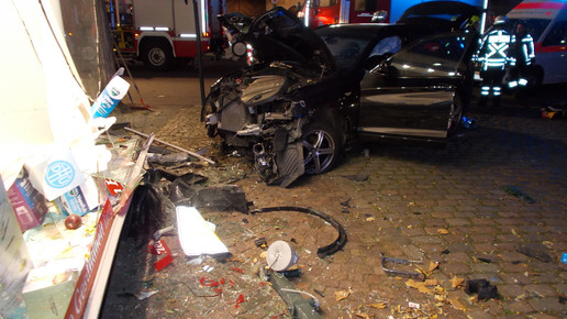 BMW Unfall Polizeipraesidium Rheinpfalz