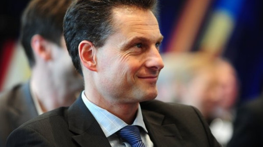 0003-1281460179 8273