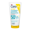 Der CeraVe Invisible Feuchtigkeitsspender Sonnenschutz Fluid LSF 50+ ist eines der fünf Sonnenschutzprodukte, die CeraVe im Launch-Portfolio präsentiert.  