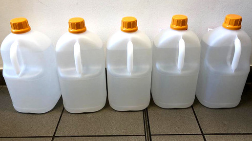 Desinfektionsmittel: Bande ergaunert fast eine Million Dollar