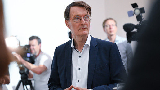 Nach Kubicki-Kritik: Lauterbach kritisiert Unterstellungen