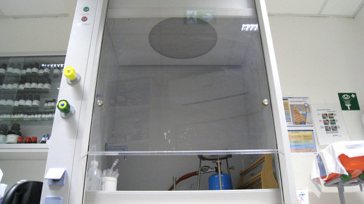 berlinapo hackescher labor6 aa