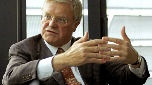 Bayer-Chefaufseher entschuldigt sich für Kursverluste