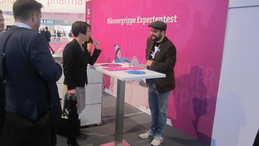 maennergrippe stand3 expo aa