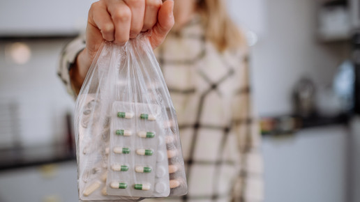 Altmedikamente: Hausmüll oder Schadstoffmobil?