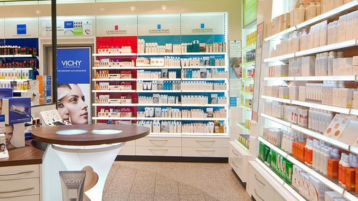 07 Apotheke im Hauptbahnhof Leipzig Kosmetik